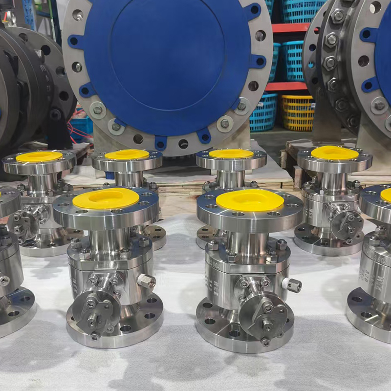 How Do Trunnion Ball Valves Balance Strength and Precision in High-Pressure Systems?